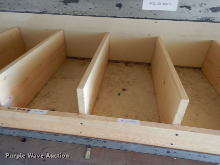 image for item DH6533 Box bed