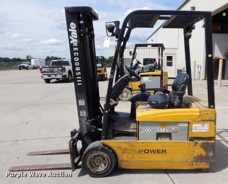 image for item DH6541 Yale ERP040THN48TE084 forklift