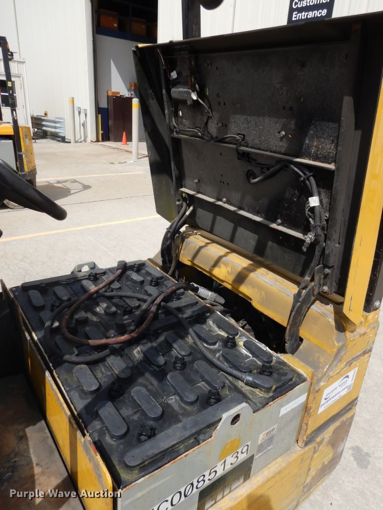 image for item DH6541 Yale ERP040THN48TE084 forklift