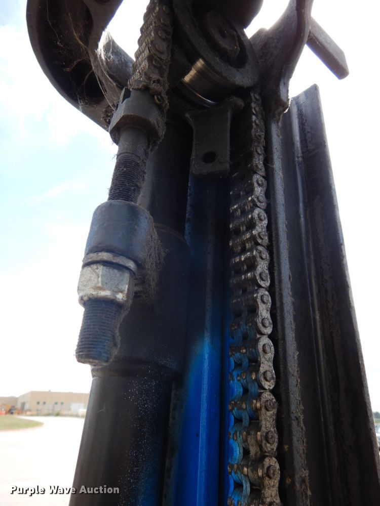 image for item DH6541 Yale ERP040THN48TE084 forklift