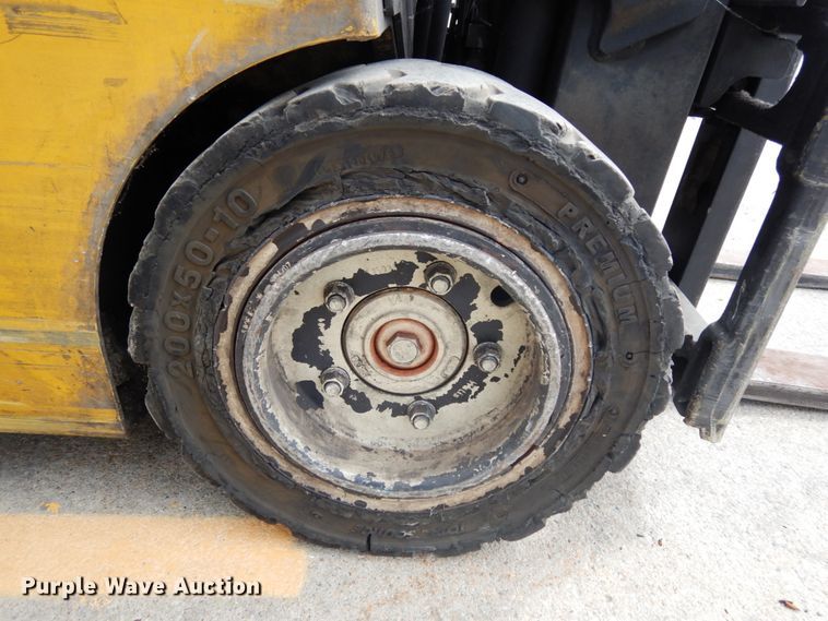 image for item DH6541 Yale ERP040THN48TE084 forklift