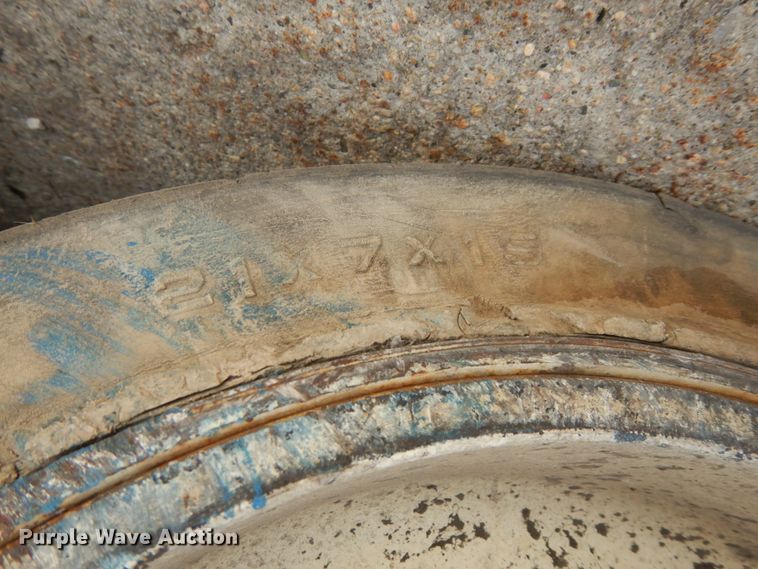 image for item DH6542 Yale ERC050GHN48TE084  forklift