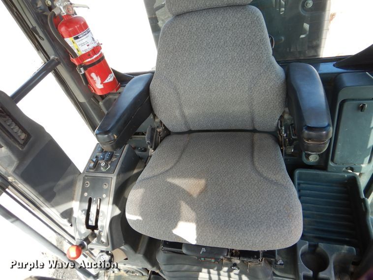 image for item DI0269 2013 John Deere 672G  motor grader