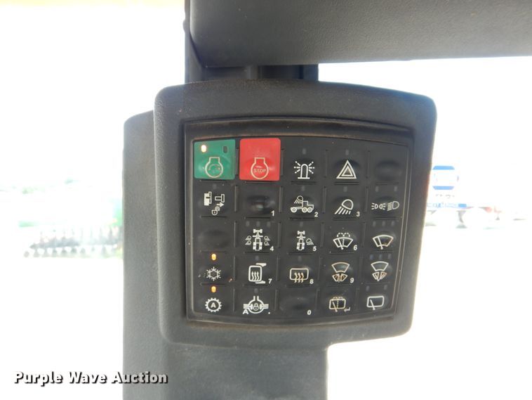 image for item DI0269 2013 John Deere 672G  motor grader