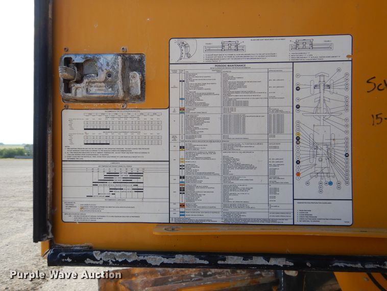 image for item DI0269 2013 John Deere 672G  motor grader