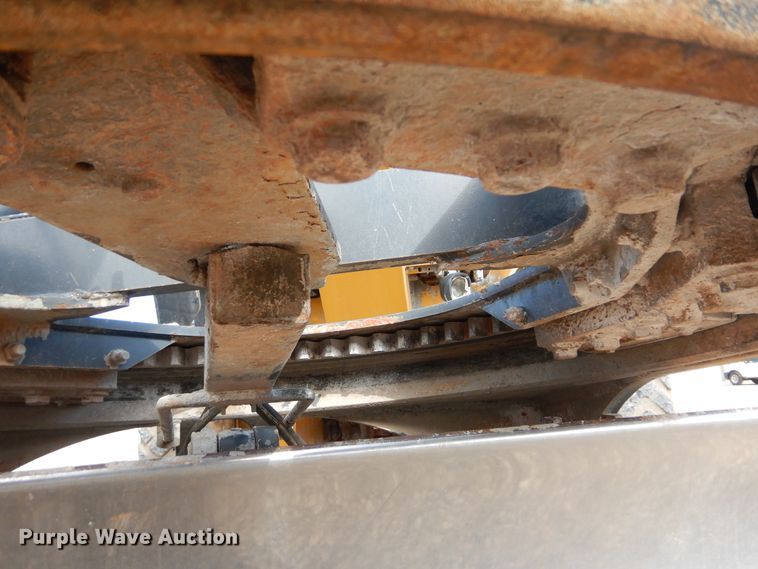 image for item DI0269 2013 John Deere 672G  motor grader