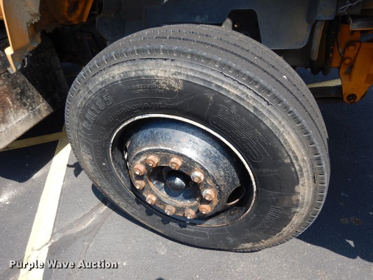 image for item DJ4279 1991 GMC TopKick SL  digger derrick truck