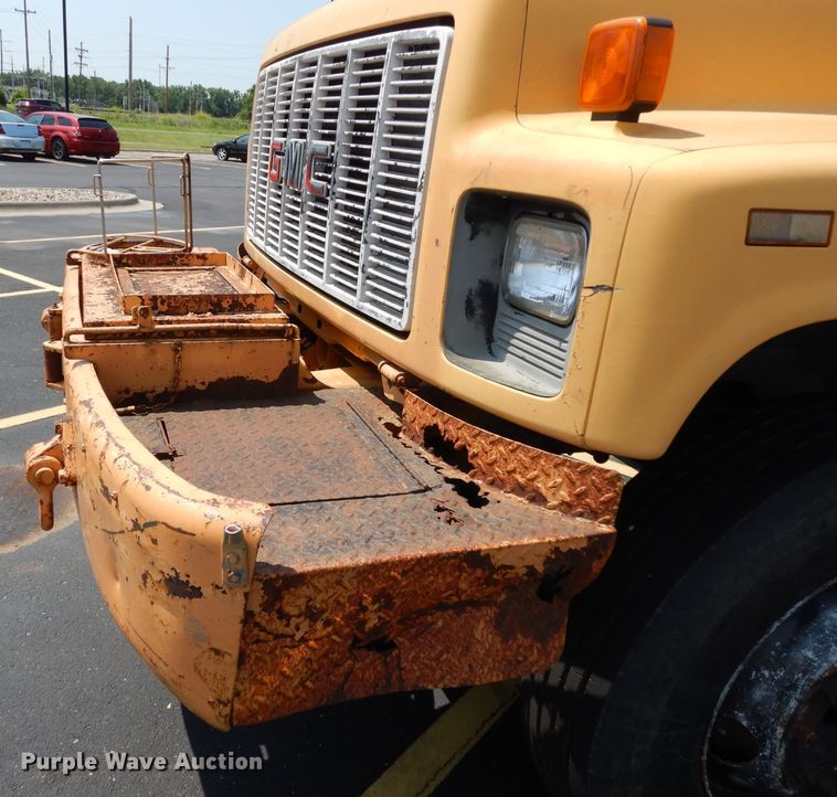 image for item DJ4279 1991 GMC TopKick SL  digger derrick truck