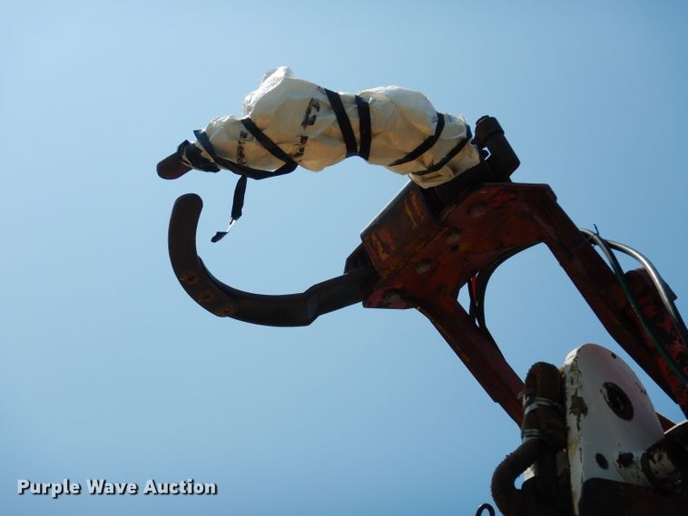 image for item DJ4279 1991 GMC TopKick SL  digger derrick truck