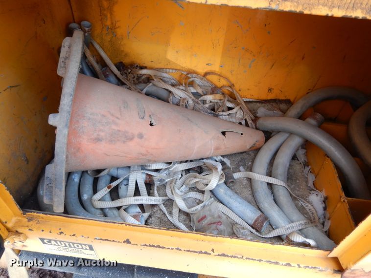 image for item DJ4279 1991 GMC TopKick SL  digger derrick truck