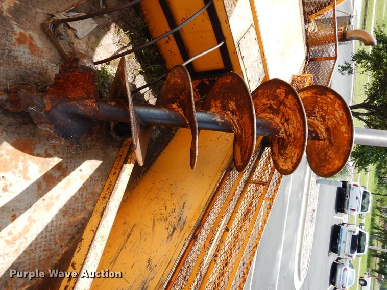 image for item DJ4279 1991 GMC TopKick SL  digger derrick truck