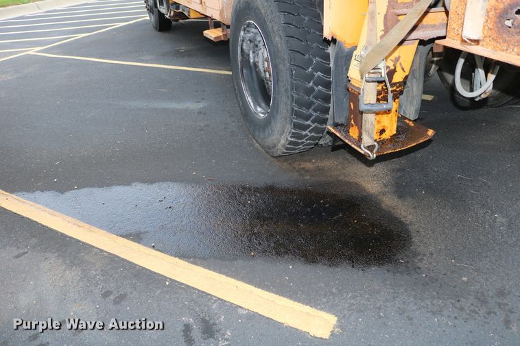 image for item DJ4279 1991 GMC TopKick SL  digger derrick truck