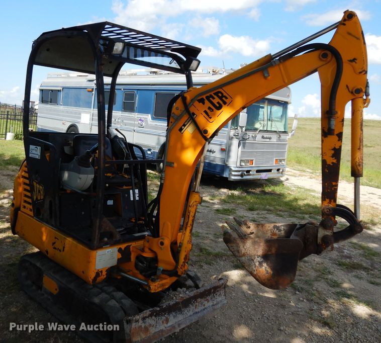 image for item DJ4292 2002 JCB 801  mini excavator