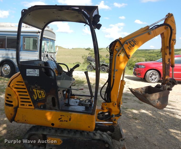 image for item DJ4292 2002 JCB 801  mini excavator