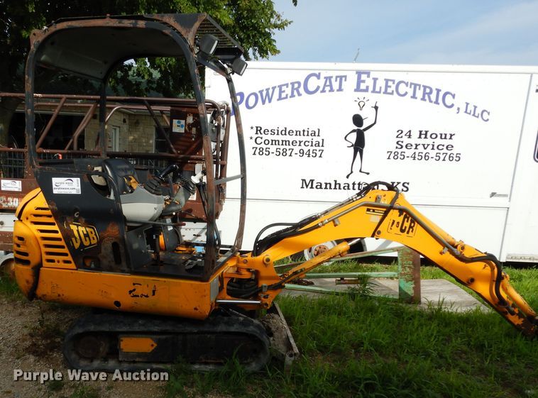 image for item DJ4292 2002 JCB 801  mini excavator