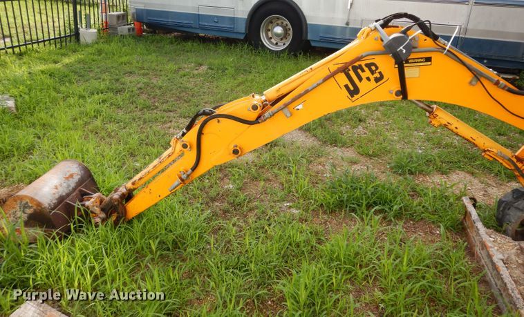 image for item DJ4292 2002 JCB 801  mini excavator