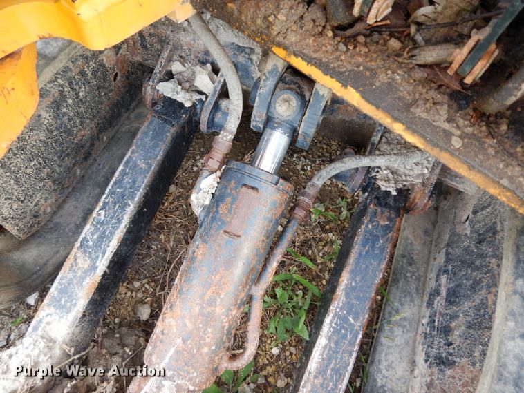 image for item DJ4292 2002 JCB 801  mini excavator