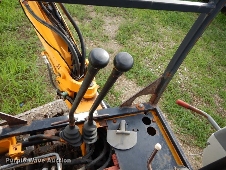 image for item DJ4292 2002 JCB 801  mini excavator