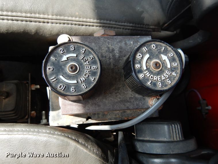 image for item DO9257 Buyers Salt Dogg 92420A end gate spreader