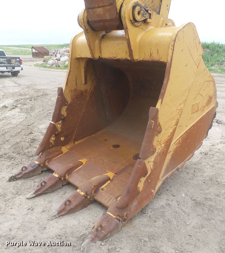 image for item EF9633 2014 Caterpillar 374F L  excavator
