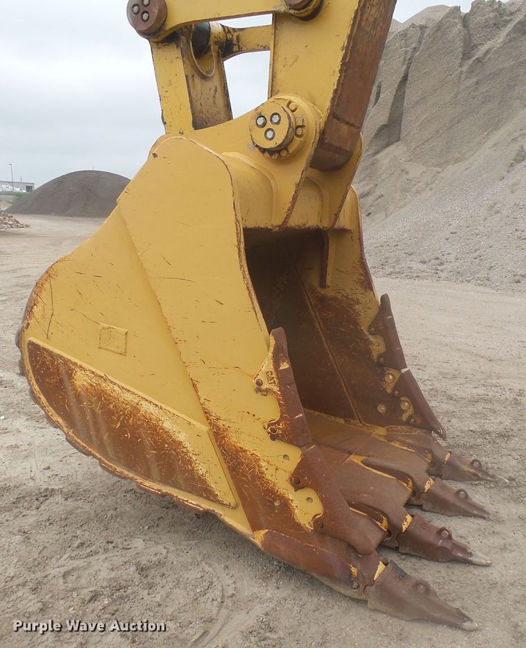image for item EF9633 2014 Caterpillar 374F L  excavator