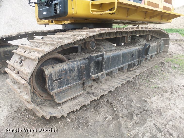 image for item EF9633 2014 Caterpillar 374F L  excavator