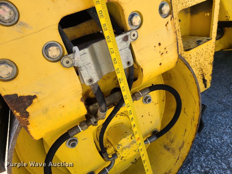 image for item EL9892 Bomag BW120AD-3  vibratory double drum roller
