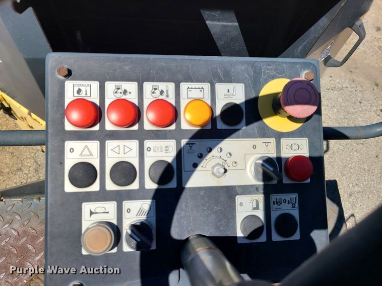 image for item EL9893 Bomag BW138AD  vibratory double drum roller