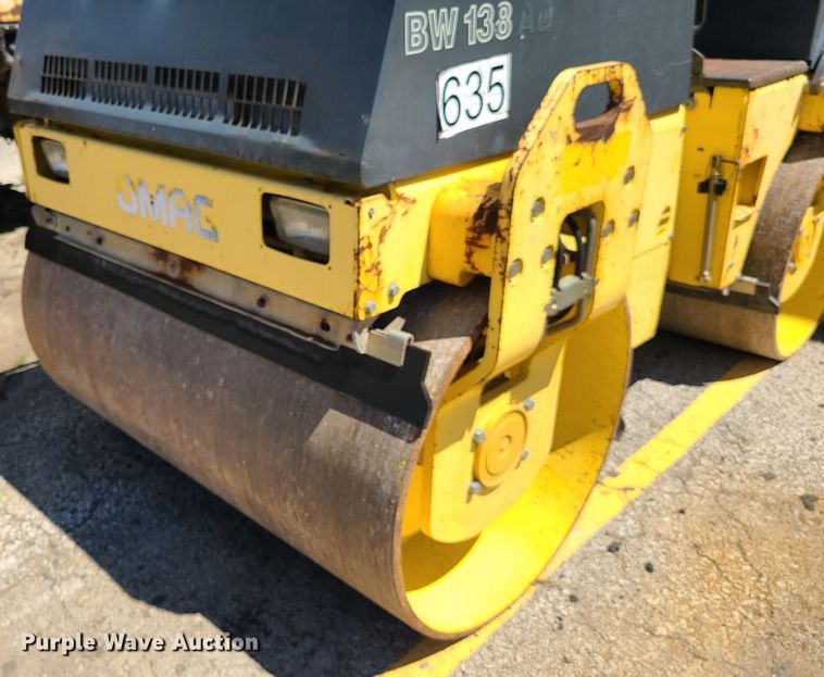 image for item EL9893 Bomag BW138AD  vibratory double drum roller