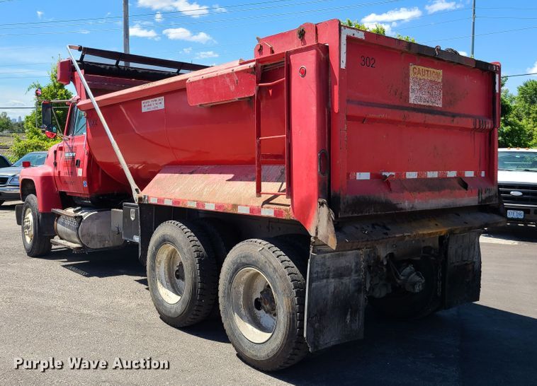 image for item EL9895 1995 Ford L8000  dump truck