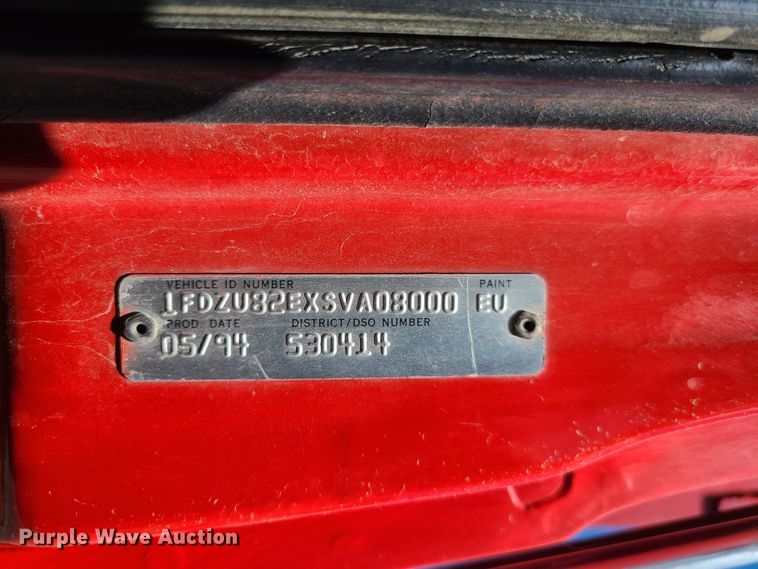 image for item EL9895 1995 Ford L8000  dump truck