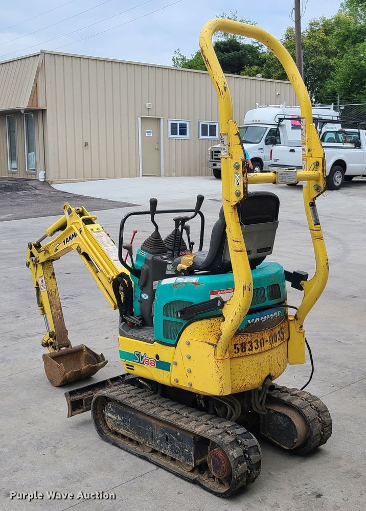 image for item EL9918 2012 Yanmar SV08-1A  mini excavator