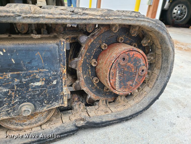 image for item EL9918 2012 Yanmar SV08-1A  mini excavator