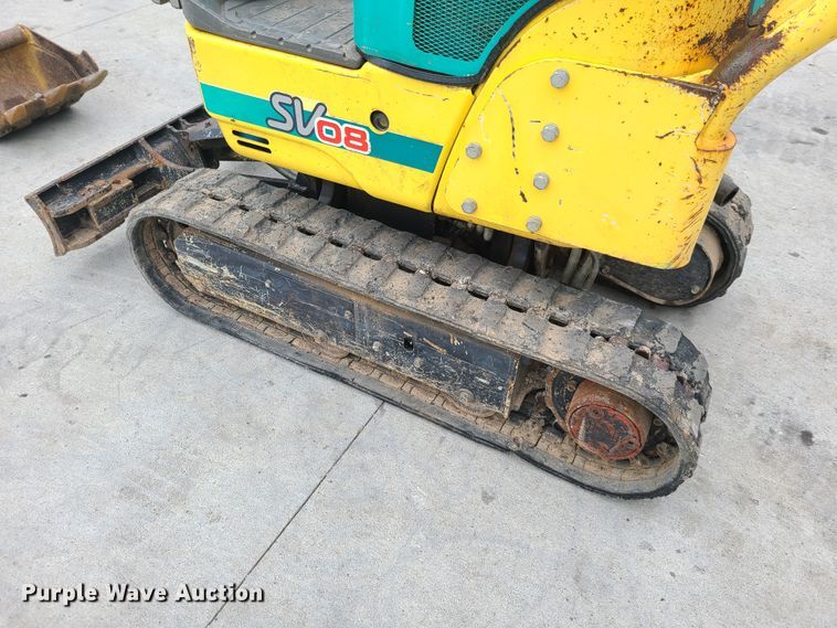 image for item EL9918 2012 Yanmar SV08-1A  mini excavator