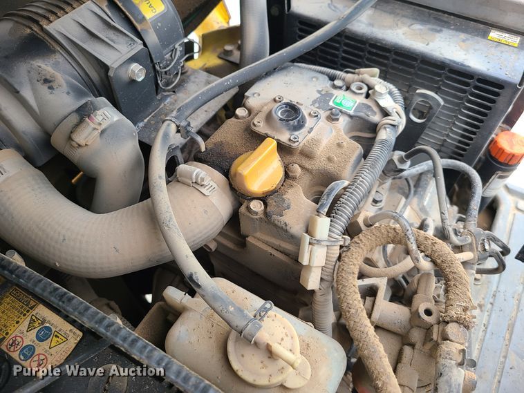 image for item EL9918 2012 Yanmar SV08-1A  mini excavator