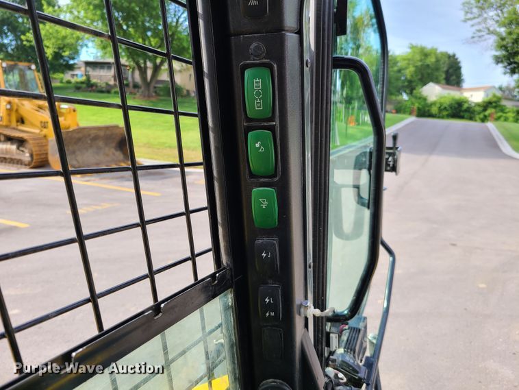 image for item EL9923 2018 Wacker ST31  tracked skid steer loader