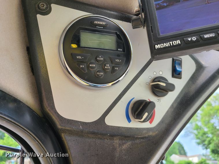 image for item EL9923 2018 Wacker ST31  tracked skid steer loader