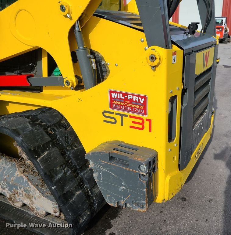 image for item EL9923 2018 Wacker ST31  tracked skid steer loader