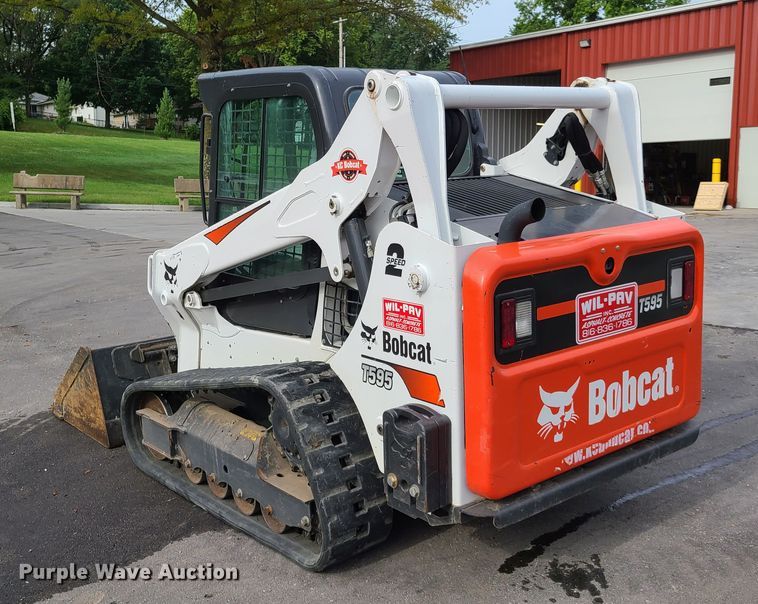 image for item EL9924 2017 Bobcat T595  tracked skid steer loader