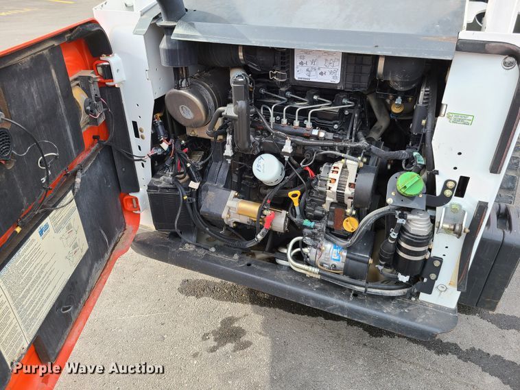 image for item EL9924 2017 Bobcat T595  tracked skid steer loader