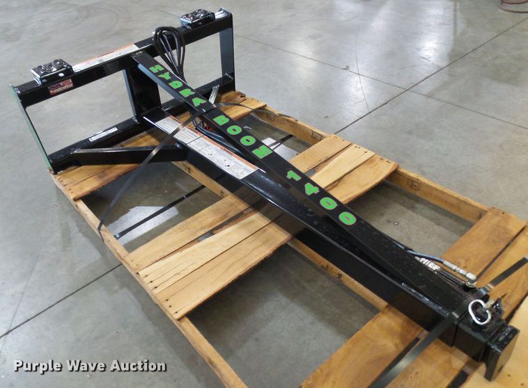 image for item EP9876 B Built HD-1400 hydraulic extendable boom