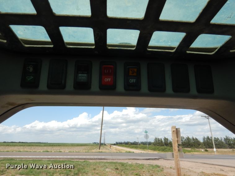 image for item FA9380 2010 Bobcat S250  skid steer loader