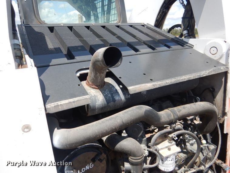 image for item FA9380 2010 Bobcat S250  skid steer loader