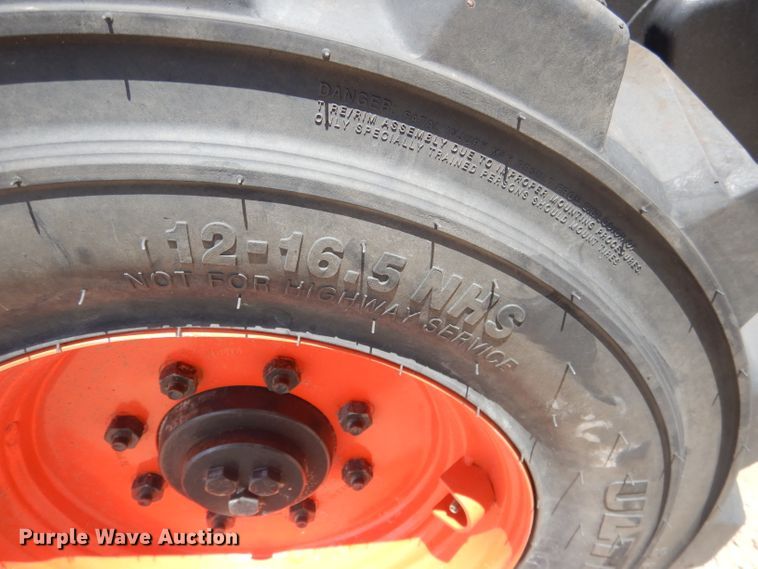 image for item FA9380 2010 Bobcat S250  skid steer loader