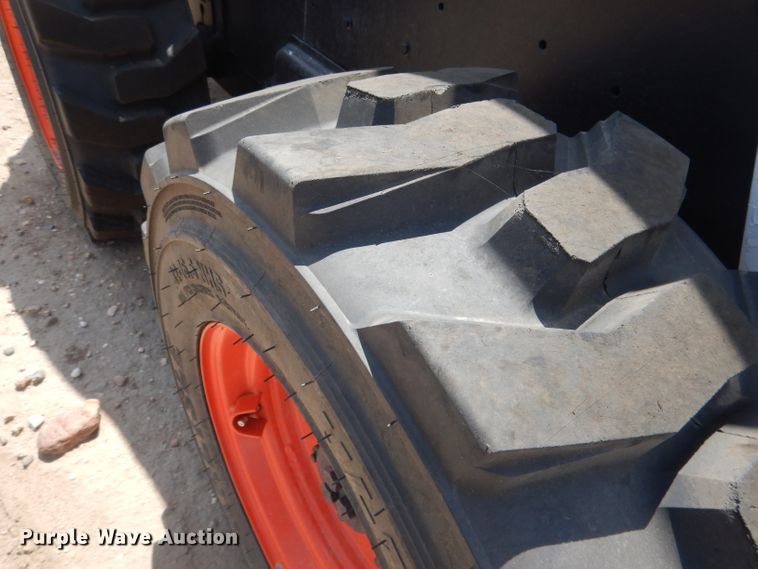 image for item FA9380 2010 Bobcat S250  skid steer loader
