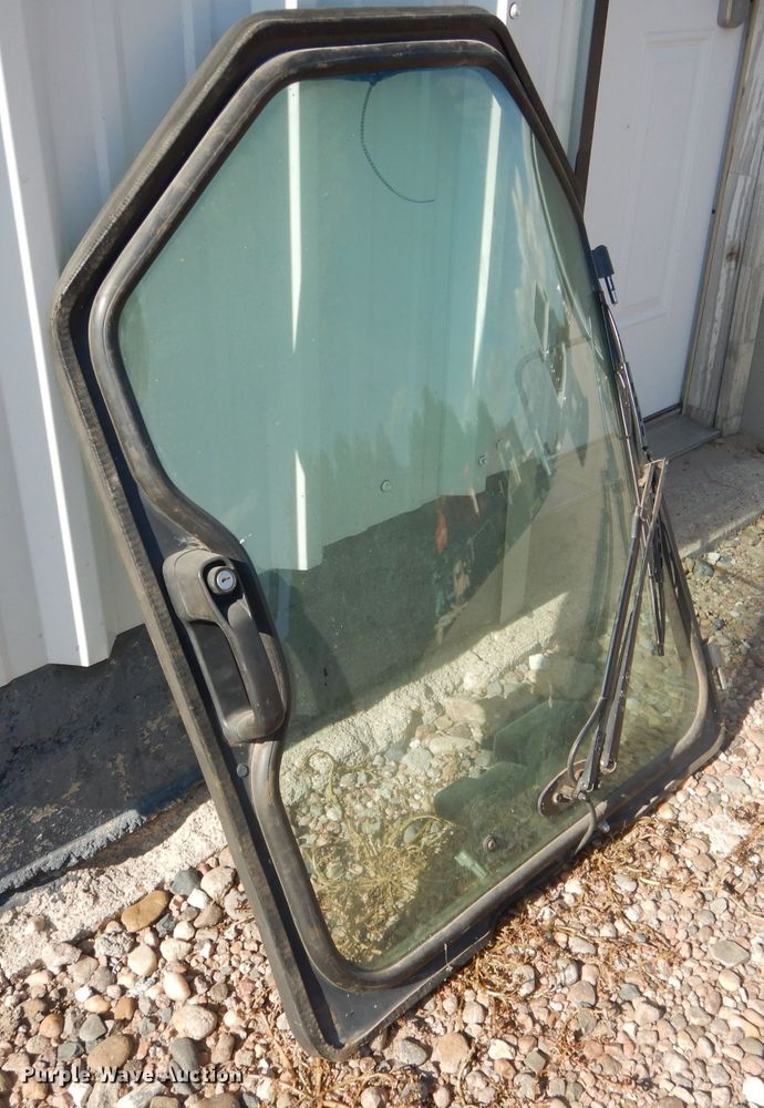 image for item FA9380 2010 Bobcat S250  skid steer loader