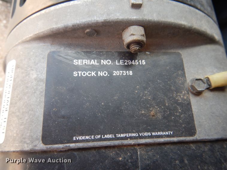 image for item FA9381 2005 JLG 600A  boom lift