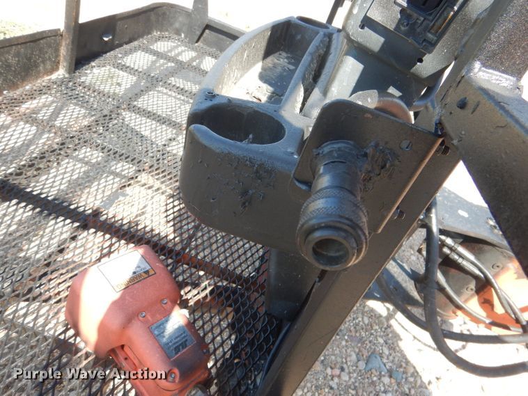 image for item FA9381 2005 JLG 600A  boom lift