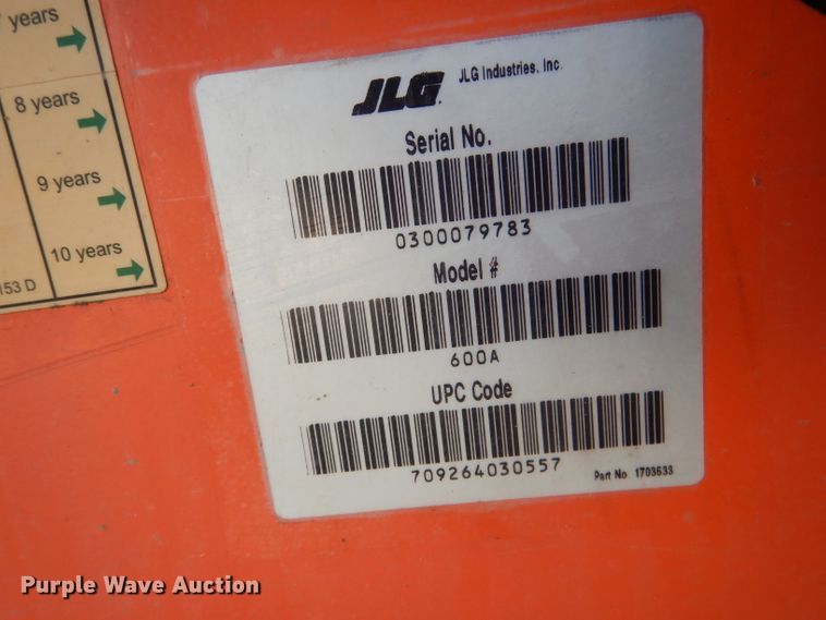 image for item FA9381 2005 JLG 600A  boom lift