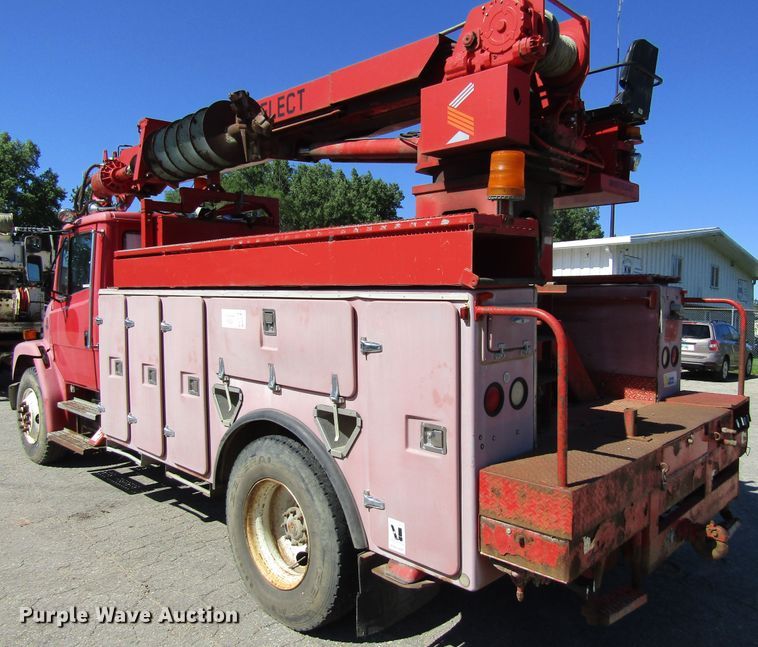 image for item FD9484 1996 Freightliner FL70  digger derrick truck